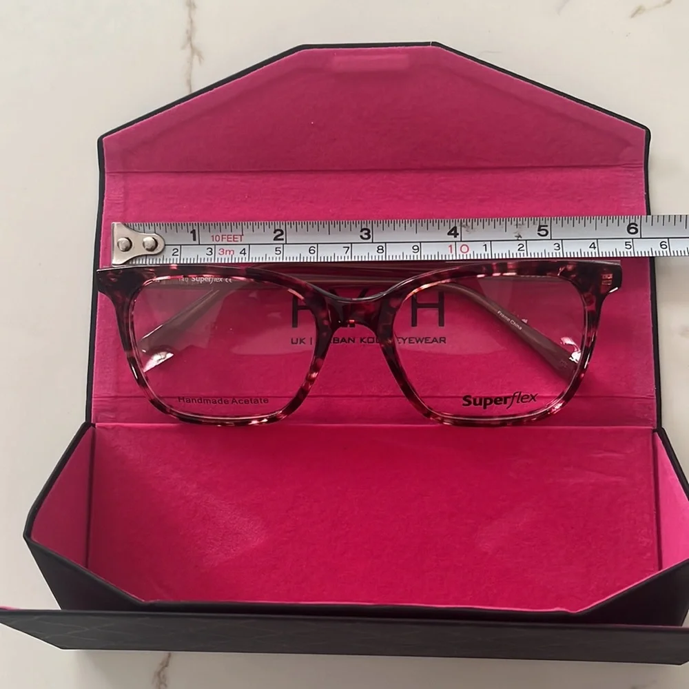 FYSH Women's Burgundy Tortoiseshell Eyeglass Frames with case